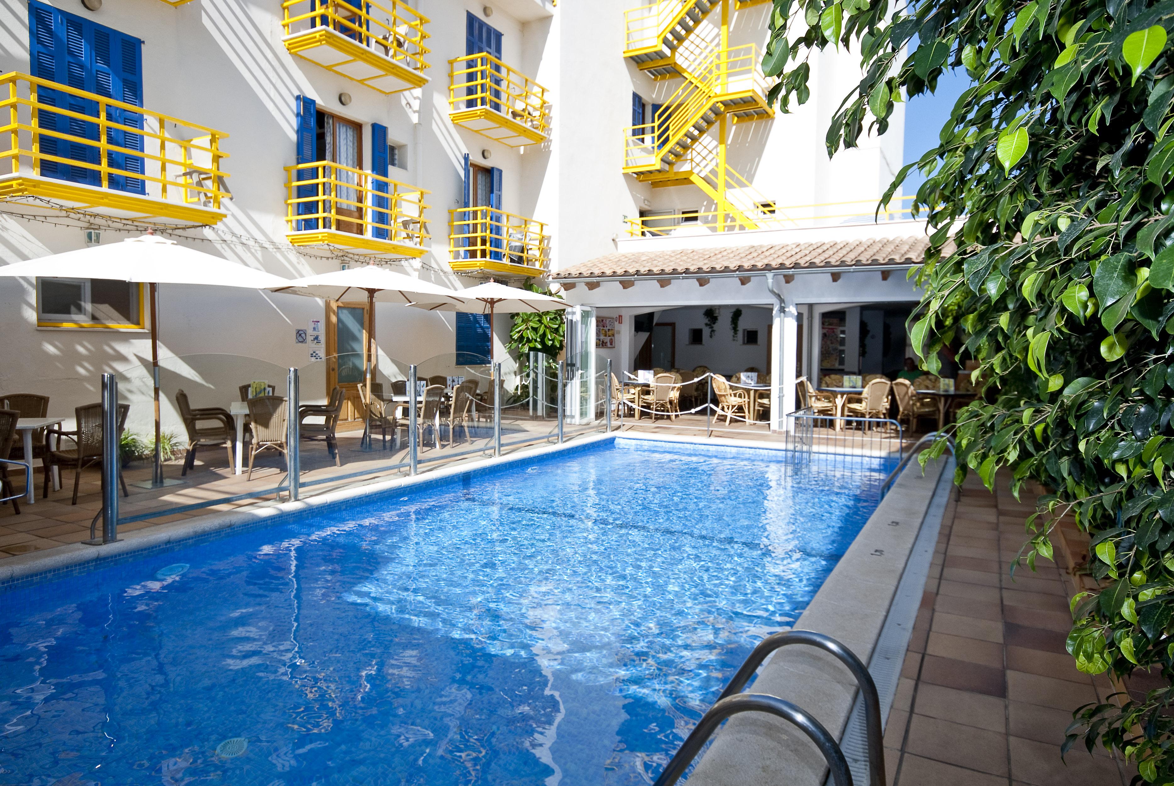 Hotel Bellavista Кала Ратьяда Экстерьер фото
