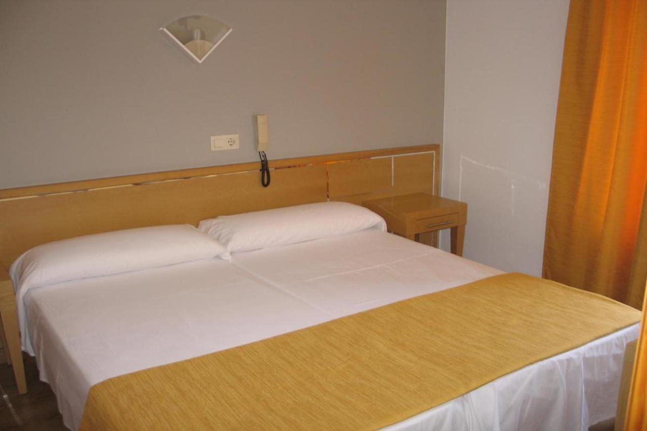Hotel Bellavista Кала Ратьяда Экстерьер фото